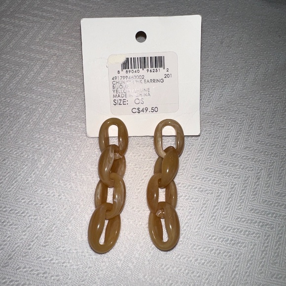 Club Monaco Beige link Earrings - Picture 5 of 6